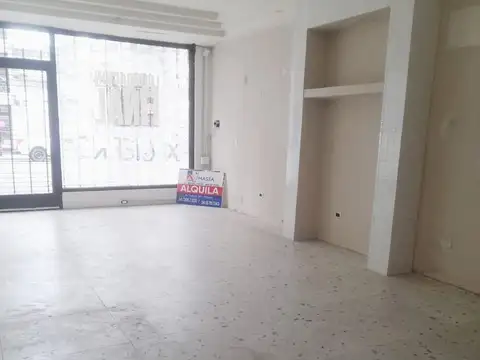 Local en Alquiler en Centro, $ 2.500.000