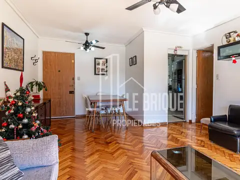 Departamento en Venta en Flores, USD 140.000