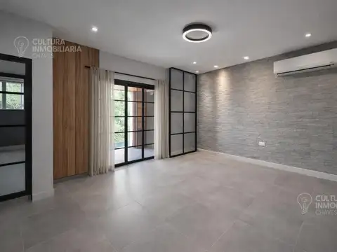 Casa 5 ambientes con 2 baños