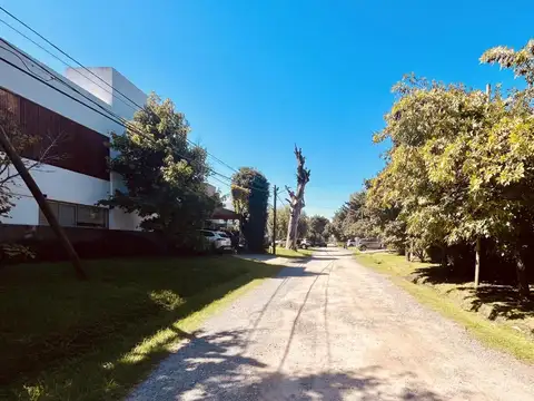 CALLE 8 ENTRE 461 Y 462