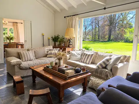 Venta Casa en Chacras de Murray / Pilar