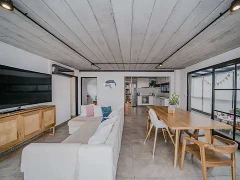 Departamento 4 ambientes con 2 baños