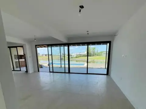 Casa en Venta en San Sebastian, USD 165.000