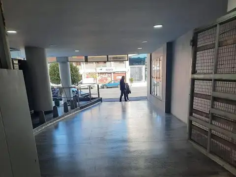 Cochera en  Venta