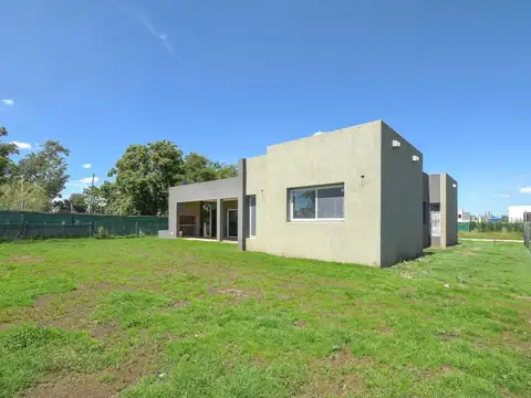 Casa en Venta en La Magdalena, USD 210.000