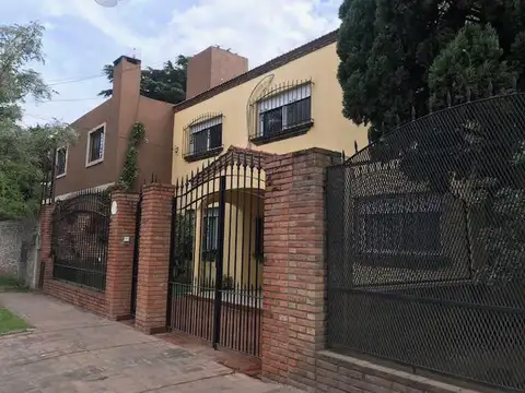 José María Moreno 429 San Isidro Villa Adelina