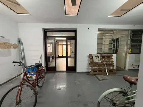 VENTA - TERRENO IDEAL PARA CONSTRUCTORA - LUIS AGOTE