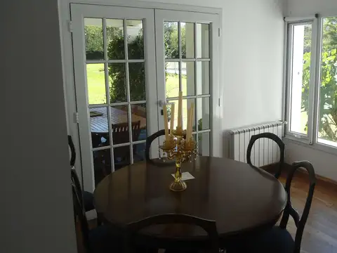 Casa 3 ambientes con 3 baños