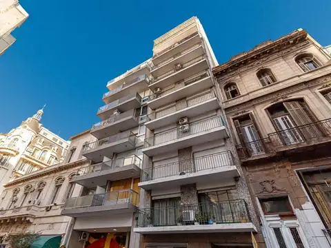 VENTA DEPTO 3 AMBIENTES C/BALCON EN TRIBUNALES, APTO CREDITO.