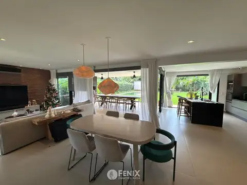 Casa en Alquiler de 3 dormitorios