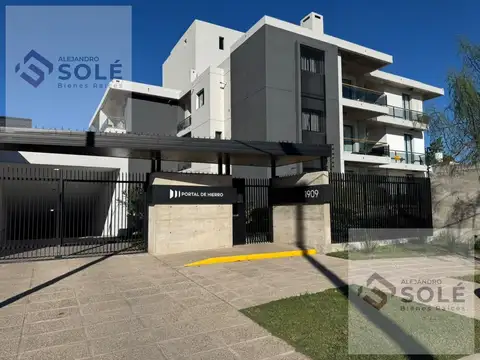 Departamentos En Venta, Cochera, Balcón, Asador -  Alto Alberdi