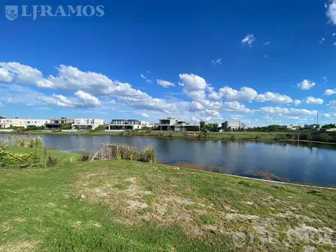 Casa en Alquiler de 4 dormitorios