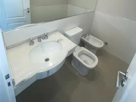 Departamento 4 ambientes con 2 baños