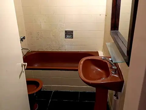Depto Tipo Casa en Venta al Este