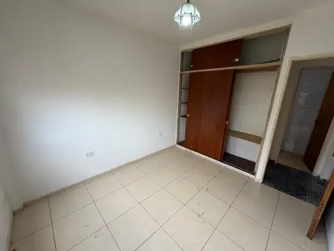 Venta Departamento de 2 ambientes en Sarandi