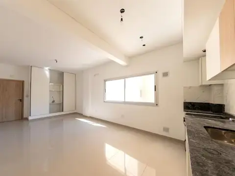 VENTA MONOAMBIENTE IMPECABLE  VALENTIN ALSINA