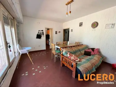 Depto Tipo Casa en Venta en Haedo Sur, USD 65.000