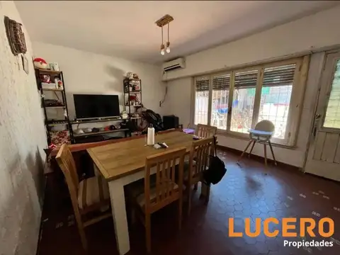 Depto Tipo Casa 3 ambientes con 1 baño