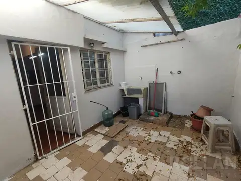 Depto Tipo Casa en Venta en Villa Adelina, USD 94.000