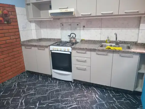 Depto Tipo Casa en Alquiler de 2 dormitorios