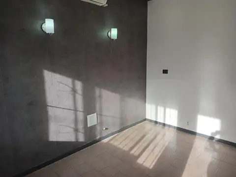 Depto Tipo Casa en Alquiler de 3 ambientes