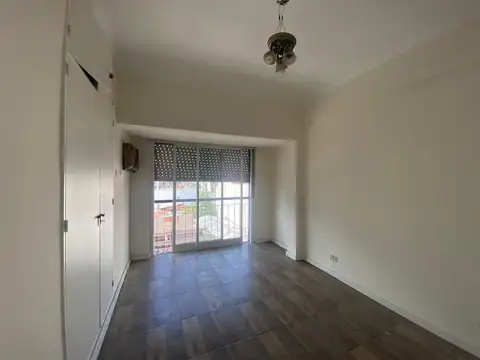 Departamento en Venta en Valentin Alsina, USD 55.000
