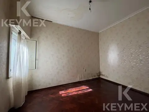 Depto Tipo Casa en Venta 40 años