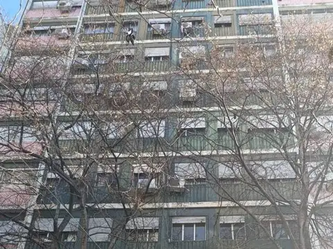 Departamento de 2 dormitorios, 4 ambientes, en La Plata, provincia de Buenos Aires.