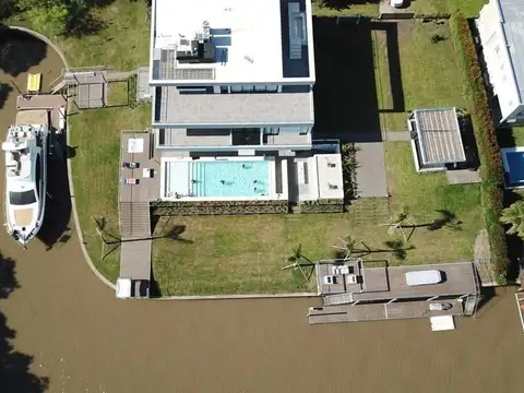 Casa en venta en El Yacht 5 dormitorios, Nordelta 100