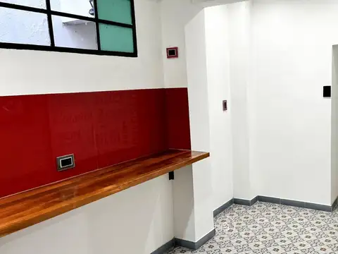 Casa 6 ambientes con 2 baños