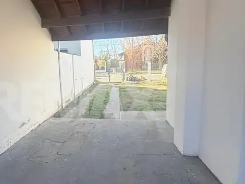 Casa en Alquiler en Plottier, $ 2.500.000