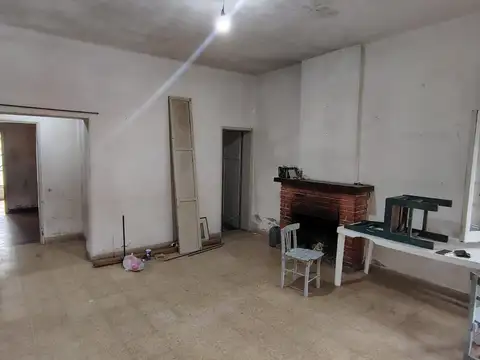 Casa 6 ambientes con 4 baños