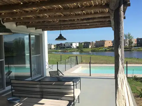 Casa en Alquiler Temporal de 3 dormitorios