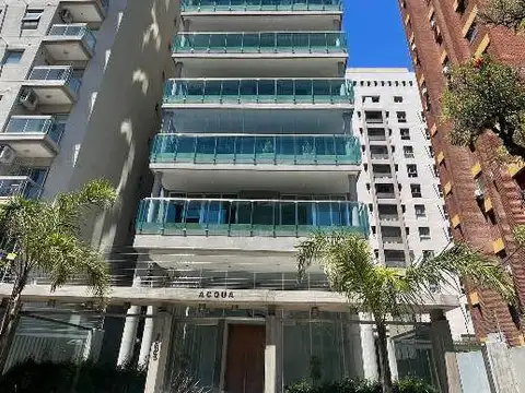 Hermoso departamento en dos plantas y con dos cocheras