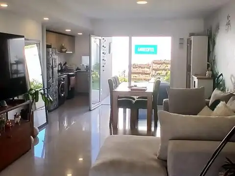 Depto Tipo Casa 3 ambientes con 1 baño