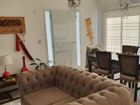 Haedo - Chalet de cuatro ambientes