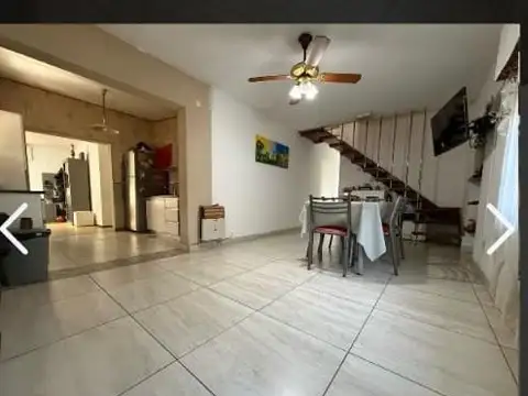 Casa en Venta en Barrio Parque Field, USD 112.000
