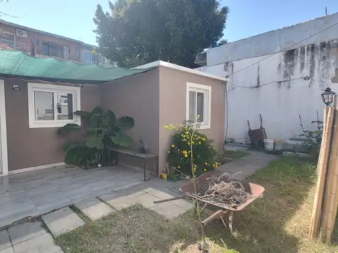 Depto Tipo Casa en Alquiler de 2 ambientes