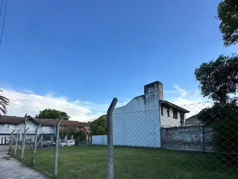 Terreno - Venta - Argentina, San Miguel - Italia 305