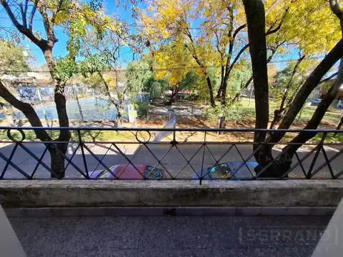 Depto Tipo Casa 5 ambientes con 1 baño