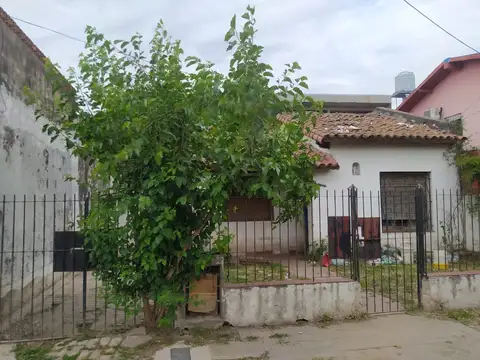 Casa de 3 ambientes en Merlo 
