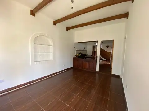 Casa en Alquiler en Ituzaingó Norte, $ 1.100.000