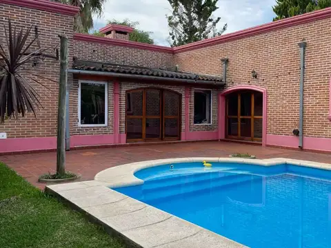 Avenida Agustín M. García Rincon de Milberg, Tigre 6300