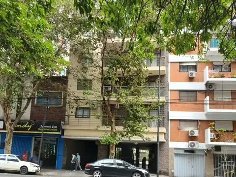 Alberdi 500, Piso 12