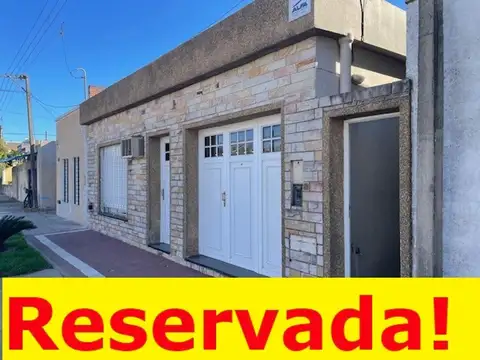 Casa en muy buen estado excelente ubicación APTA CREDITO !