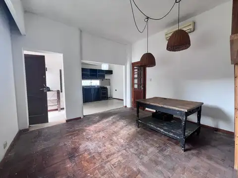 VENTA PH 4 AMBIENTES CASTELAR NORTE  COCHERA