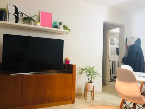 Av Pte J D Peron 1400