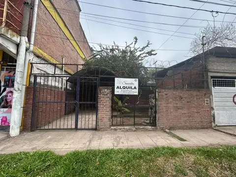 AMEGHINO 1590, CASA 1 DORM.-