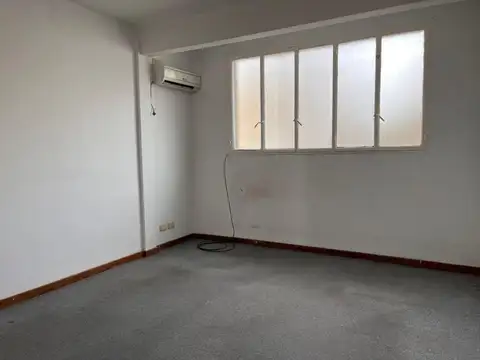 Oficina en Venta 40 años
