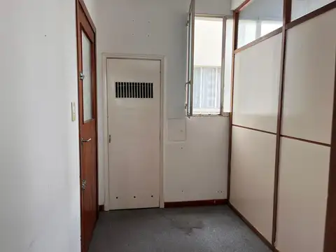 Oficina en Venta 40 años